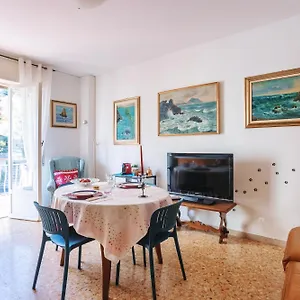 La Casa Di Minnie Con Box Privato San Remo